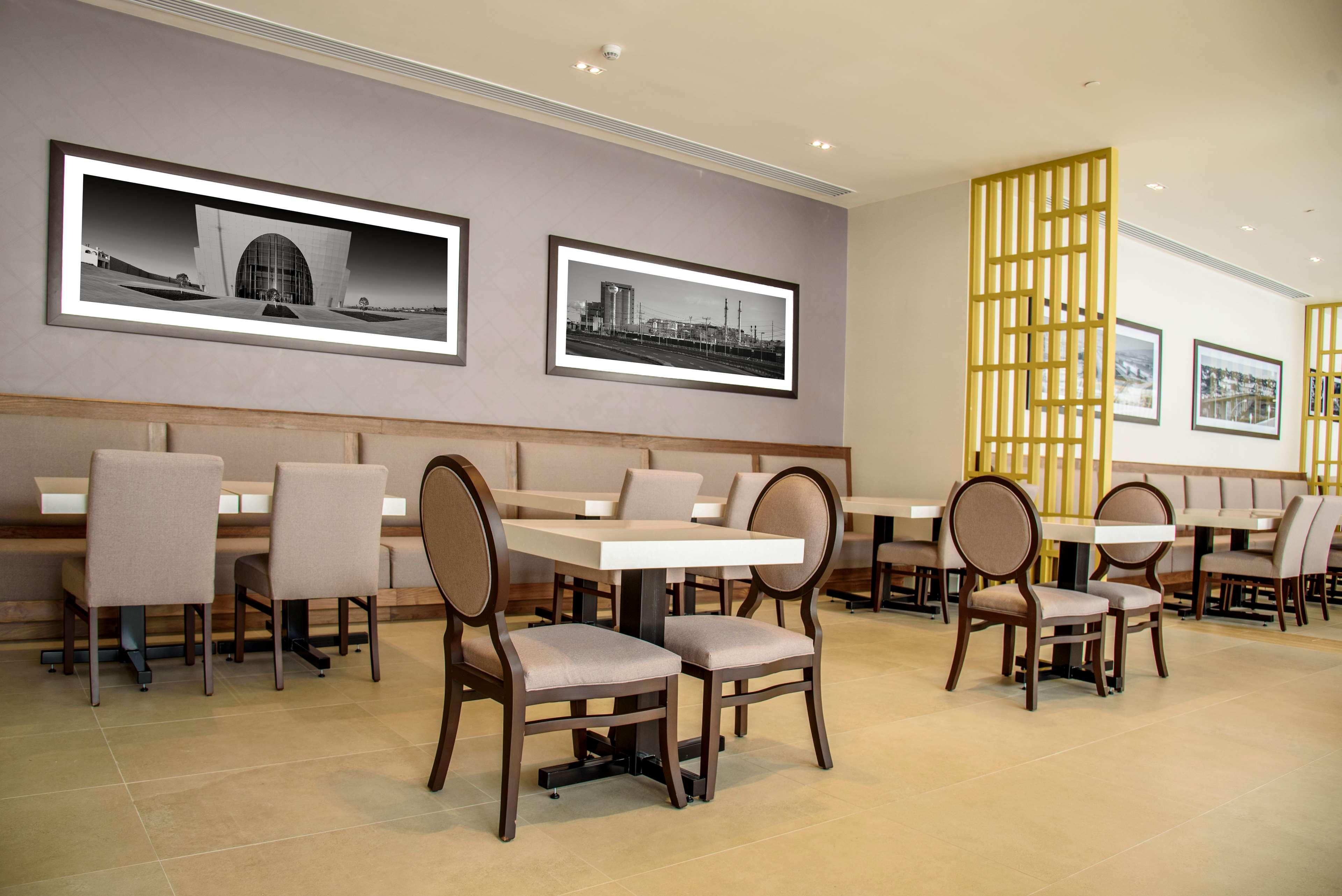 Hampton Inn Piedras Negras Exterior foto