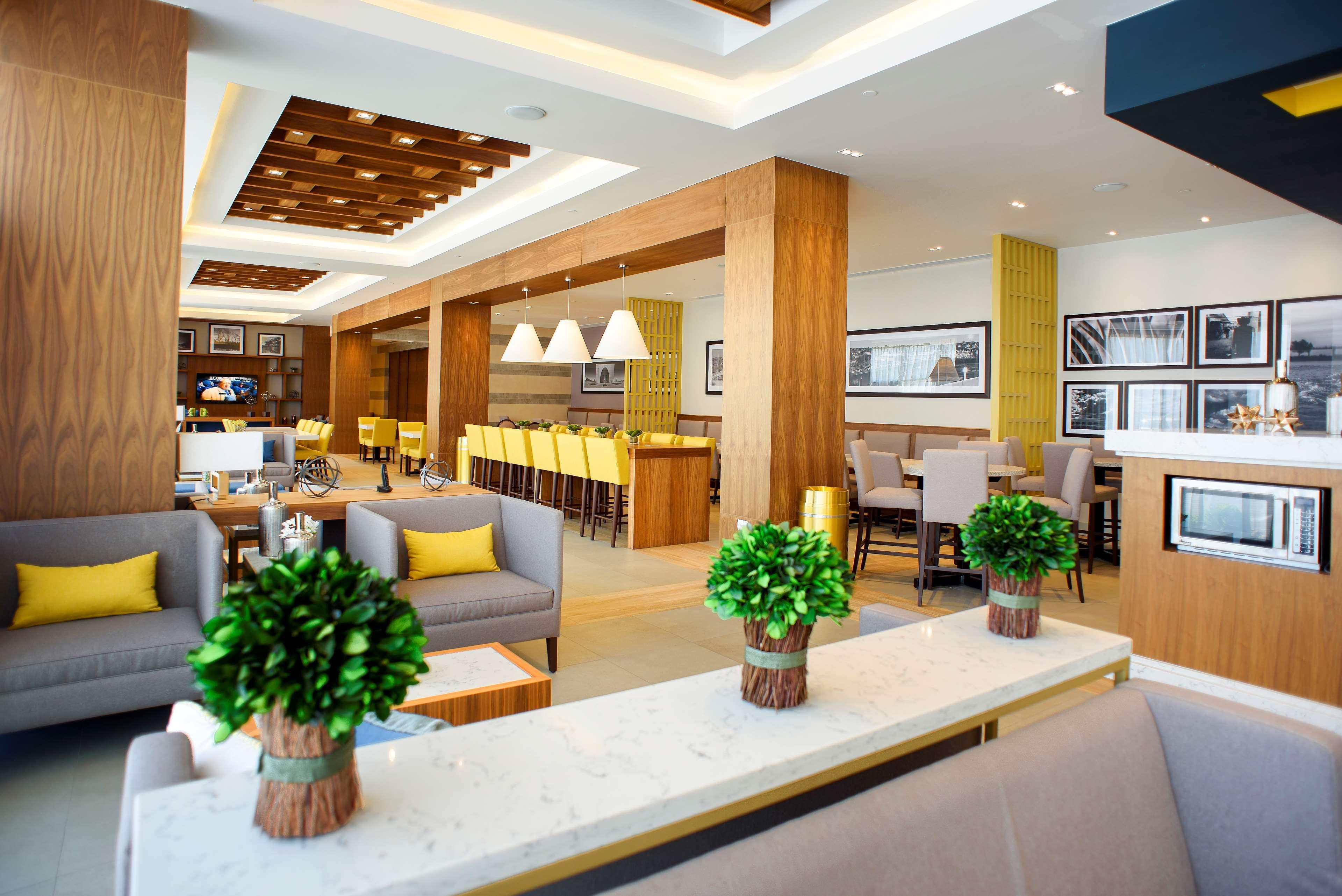 Hampton Inn Piedras Negras Exterior foto